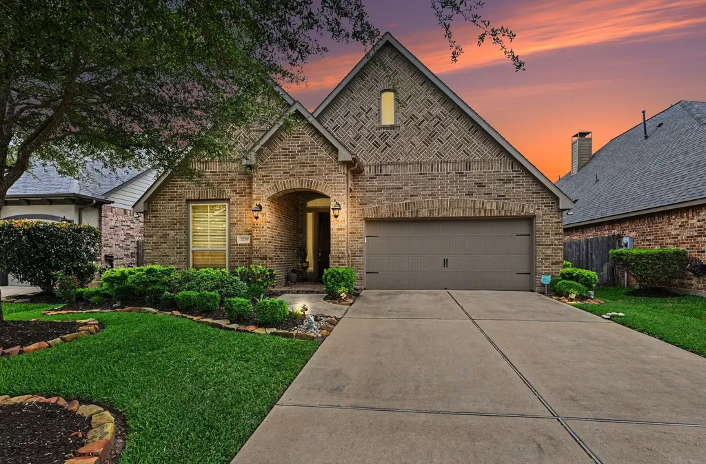 2230 Angel Trumpet Drive Katy TX 77494