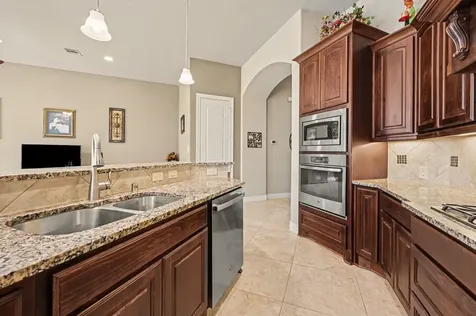 2230 Angel Trumpet Drive Katy TX 77494