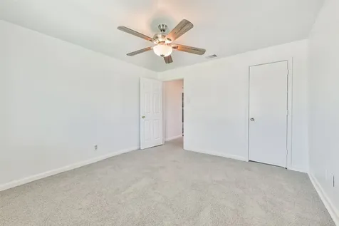 332 N 7th Street La Porte TX 77571