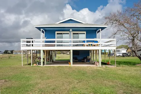 448 Stovall Drive Palacios TX 77465