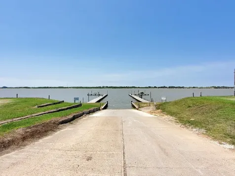 448 Stovall Drive Palacios TX 77465