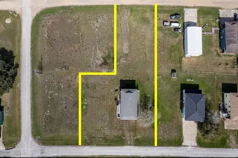 448 Stovall Drive Palacios TX 77465
