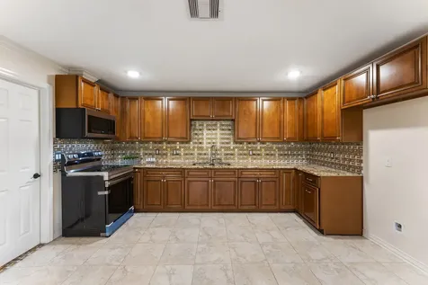 16452 Edgefield Lane Conroe TX 77302