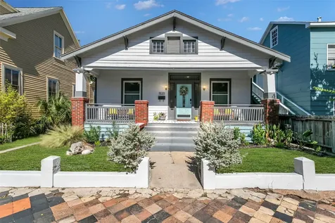 1520 Avenue K Galveston TX 77550