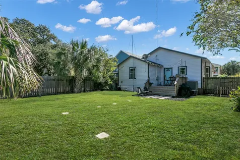 1520 Avenue K Galveston TX 77550