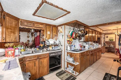 534 N Vionett Lane Texas City TX 77591