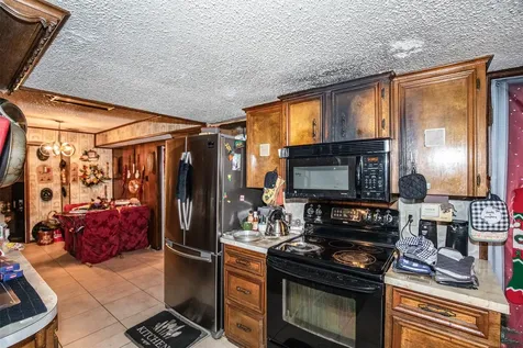 534 N Vionett Lane Texas City TX 77591