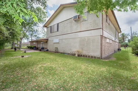 534 N Vionett Lane Texas City TX 77591