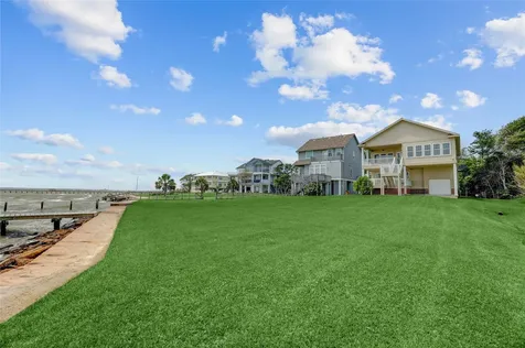 3608 Elmen Street Seabrook TX 77586
