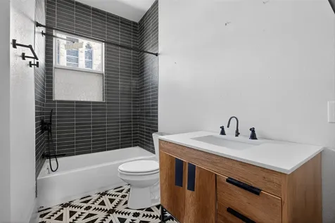 3616 Avenue L Galveston TX 77550