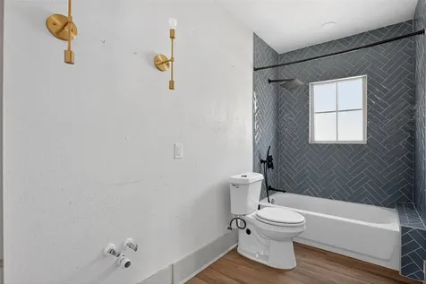 3616 Avenue L Galveston TX 77550