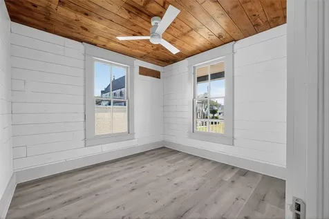3616 Avenue L Galveston TX 77550