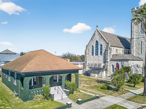 3616 Avenue L Galveston TX 77550