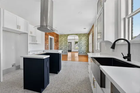 3616 Avenue L Galveston TX 77550