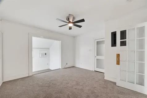 5618 Belmark Street Houston TX 77033