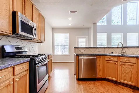2918 Five Oaks Drive Missouri City TX 77459