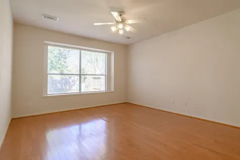 2918 Five Oaks Drive Missouri City TX 77459