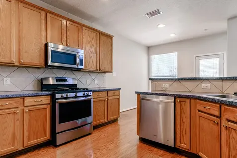 2918 Five Oaks Drive Missouri City TX 77459