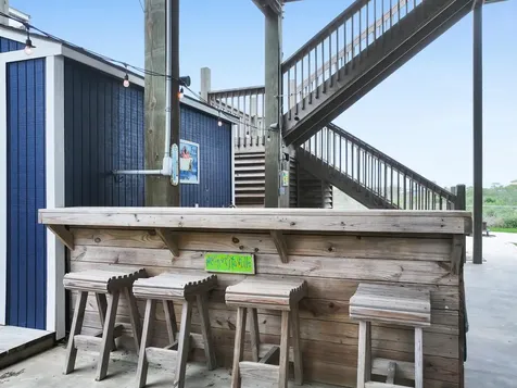 888 S East Road Crystal Beach TX 77650