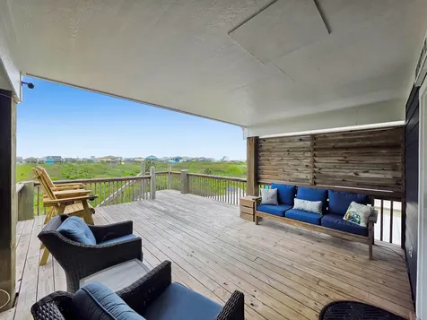 888 S East Road Crystal Beach TX 77650
