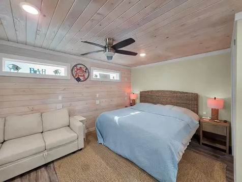 888 S East Road Crystal Beach TX 77650