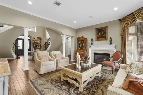 8214 Forest Gate Drive Sugar Land TX 77479