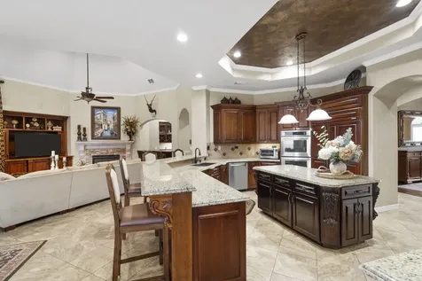 8214 Forest Gate Drive Sugar Land TX 77479