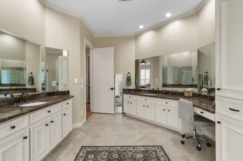 8214 Forest Gate Drive Sugar Land TX 77479