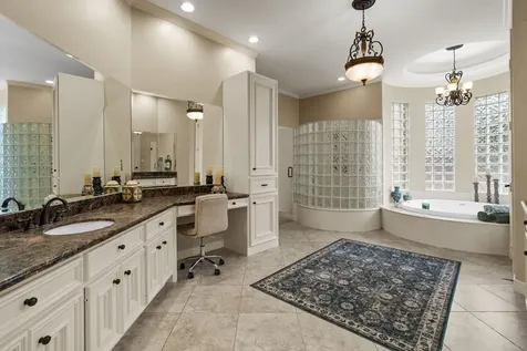 8214 Forest Gate Drive Sugar Land TX 77479