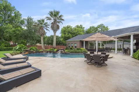8214 Forest Gate Drive Sugar Land TX 77479