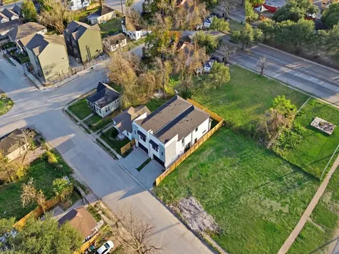 2604 Winbern Street Houston TX 77004