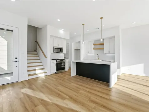2604 Winbern Street Houston TX 77004
