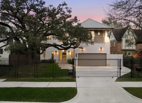 2615 Yupon Street Houston TX 77006