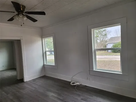 417 Victoria Street Navasota TX 77868