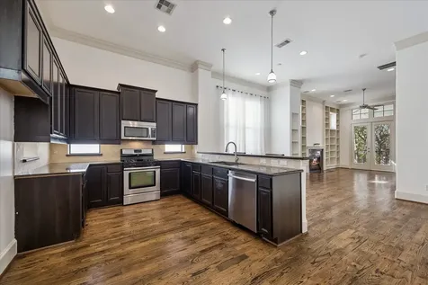 1407 Shearn Street Houston TX 77007