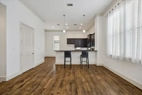 1407 Shearn Street Houston TX 77007