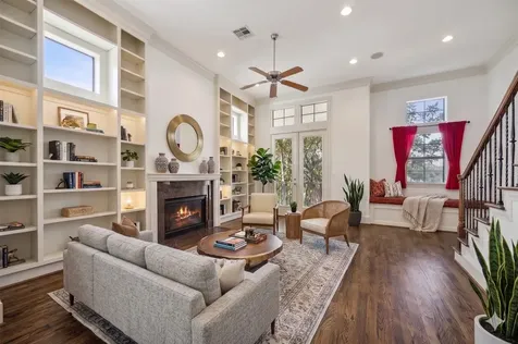 1407 Shearn Street Houston TX 77007