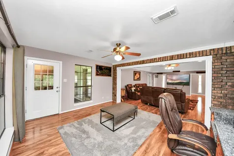 12746 Roy Road Pearland TX 77581