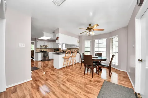 12746 Roy Road Pearland TX 77581
