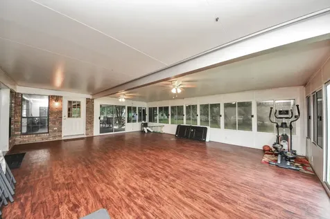 12746 Roy Road Pearland TX 77581