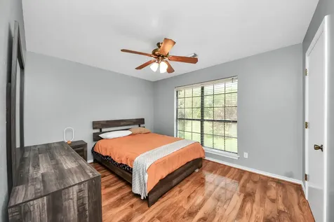 12746 Roy Road Pearland TX 77581