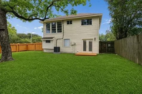 946 Pennygent Lane Channelview TX 77530