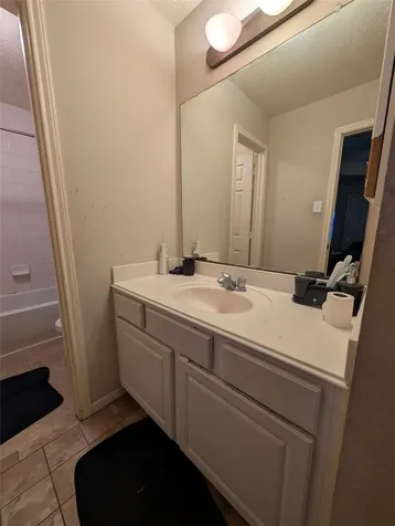 3211 Village Pond Lane Fresno TX 77545
