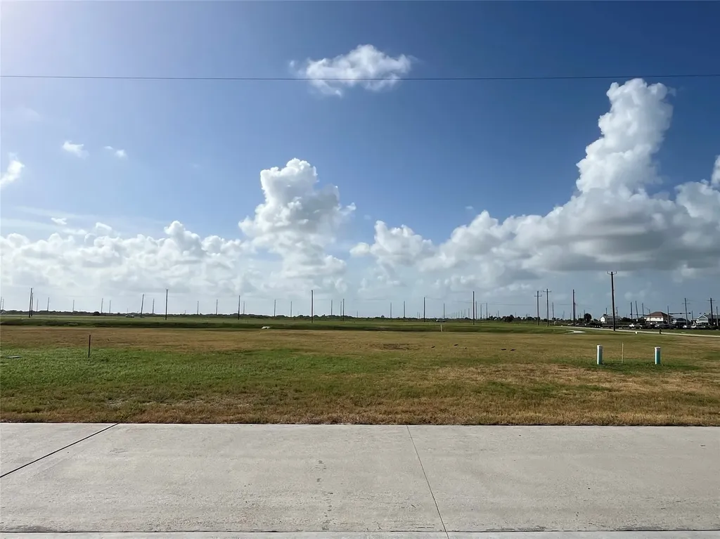 11330 Beachside Drive Galveston TX 77554