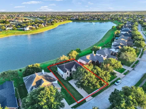 2146 Brittany Colony Drive League City TX 77573