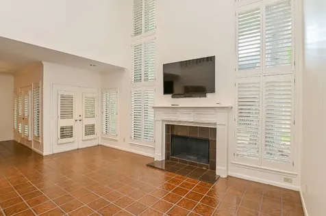 294 Sugarberry Circle Houston TX 77024