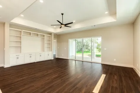 1737 Flintlock Court Angleton TX 77515