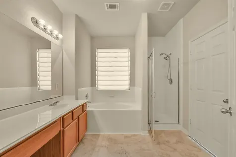 1120 Lasso Court Alvin TX 77511