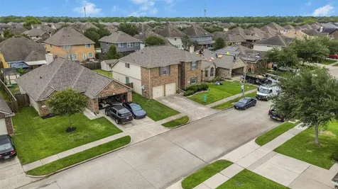 1120 Lasso Court Alvin TX 77511