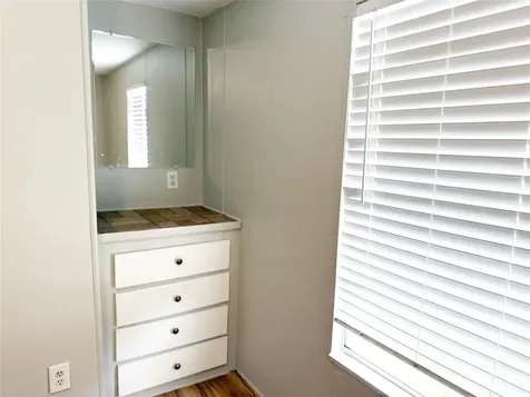 110 #32 Woodlawn Drive 32 Friendswood TX 77546